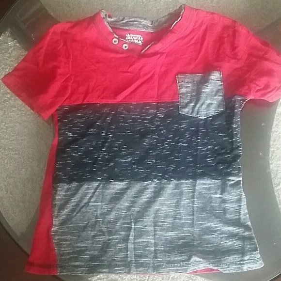 T-shirt - Picture 1 of 1